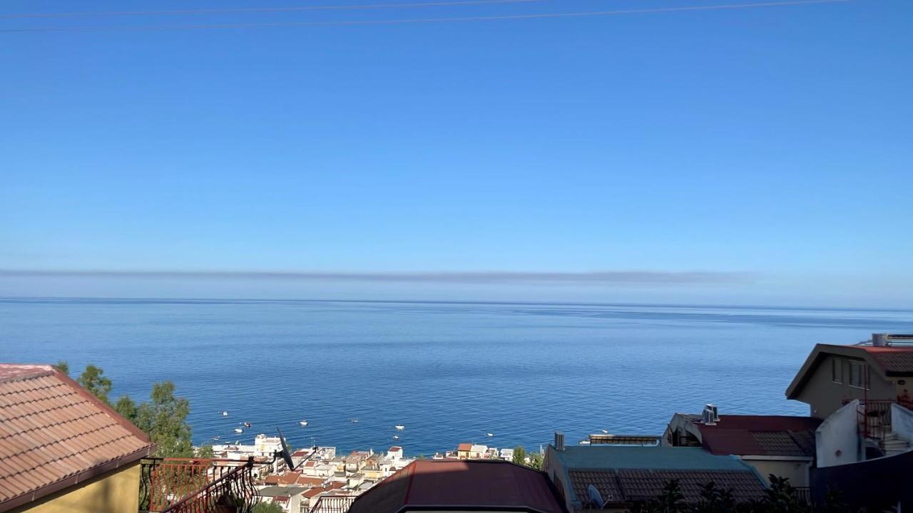 فيلا Baia Aurora يتوجاني المظهر الخارجي الصورة