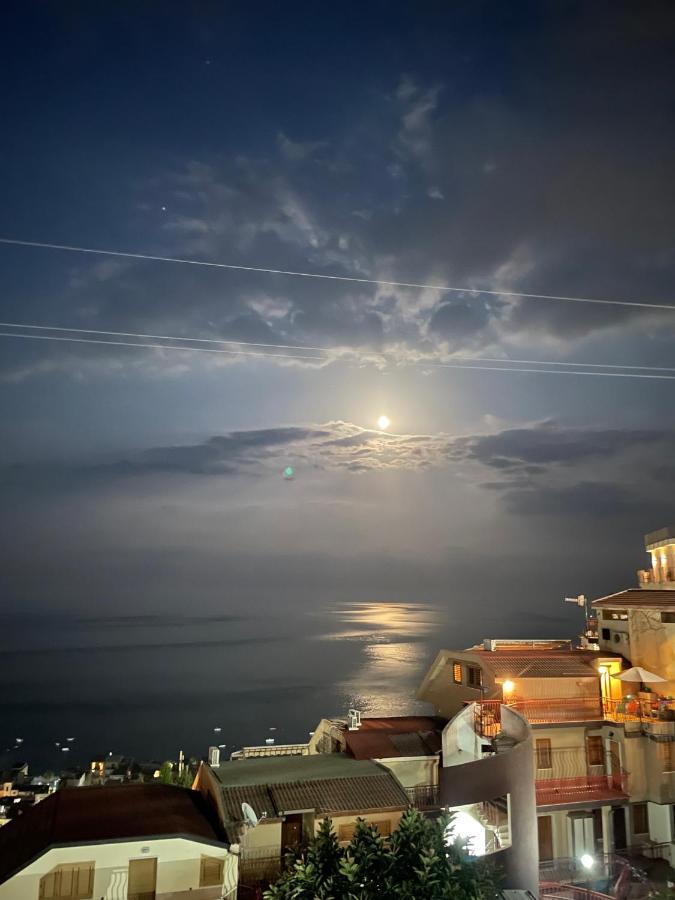 فيلا Baia Aurora يتوجاني المظهر الخارجي الصورة
